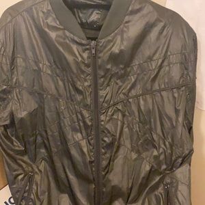Guess Windbreaker